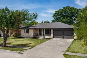 2517 Livenshire Dr, Garland, TX 75041 - Photo 24