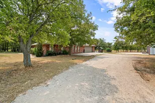 215 Red Baron Dr, Rhome, TX 76078 - Photo 34