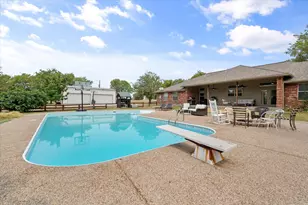 215 Red Baron Dr, Rhome, TX 76078 - Photo 32