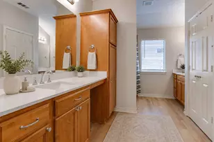 2415 Stutz Dr, Dallas, TX 75235 - Photo 20