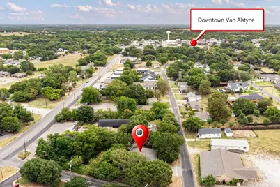 227 N Hopson Street, Van Alstyne, TX 75495 - Photo 36