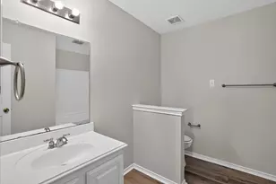 1213 Spring Water Dr, Lancaster, TX 75134 - Photo 14