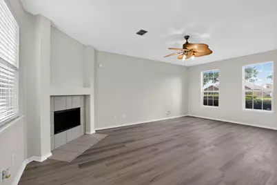 1213 Spring Water Drive, Lancaster, TX 75134 - Photo 4