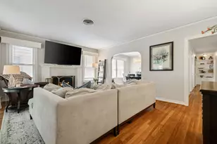 3208 W Biddison St, Fort Worth, TX 76109 - Photo 6