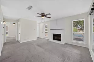 1204 Harwell Dr, Arlington, TX 76011 - Photo 4