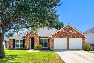 2302 Hodges Pl, Mansfield, TX 76063 - Photo 2