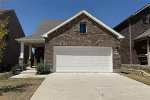 610 Hemingway Ln, Lowry Crossing, TX 75069 - Photo 2