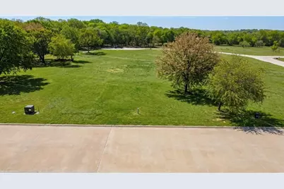 125 Dove Meadow Lane, Glen Rose, TX 76043 - Photo 1