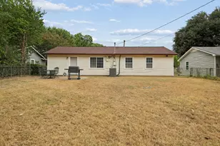 117 Tarrant Dr, Euless, TX 76039 - Photo 20