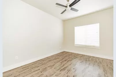 3221 Elihu Street #205, Dallas, TX 75210 - Photo 4