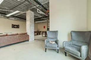 3221 Elihu St, Dallas, TX 75210 - Photo 10