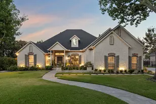 4741 Parkwood Dr, Rockwall, TX 75032 - Photo 1