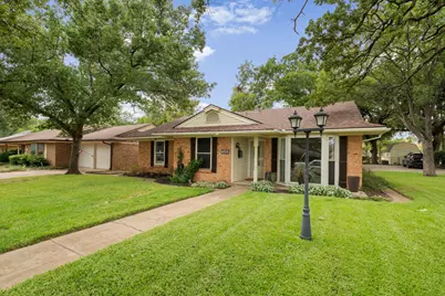 519 Staffordshire Drive, Irving, TX 75061 - Photo 1