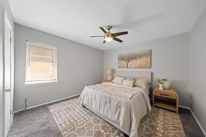519 Staffordshire Drive, Irving, TX 75061 - Photo 10