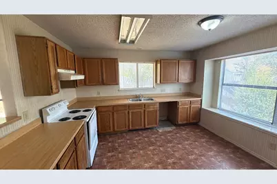 914 Larue Drive, Cedar Hill, TX 75104 - Photo 12