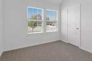 410 Carthage St, Caddo Mills, TX 75135 - Photo 6
