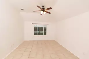 10400 Lake Park Dr, Hurst, TX 76053 - Photo 10