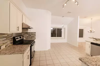 10400 Lake Park Drive, Hurst, TX 76053 - Photo 8