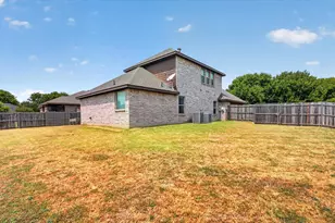 902 Mockingbird Ln, Glenn Heights, TX 75154 - Photo 36