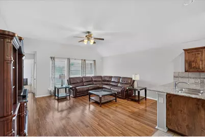 902 Mockingbird Lane, Glenn Heights, TX 75154 - Photo 14