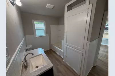 1527 W Gandy Street, Denison, TX 75020 - Photo 8