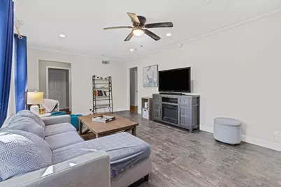 942 Longfellow Street, Waco, TX 76710 - Photo 4