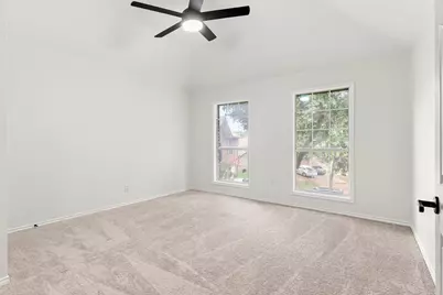 5423 Bryce Canyon Court, Fort Worth, TX 76137 - Photo 14