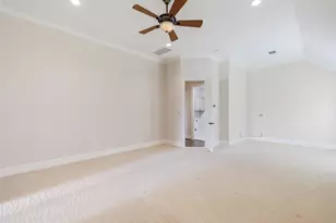 9813 Cypress St, Denton, TX 76207 - Photo 14