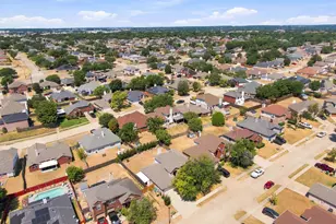 212 Armstrong Dr, Cedar Hill, TX 75104 - Photo 32