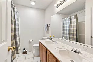 212 Armstrong Dr, Cedar Hill, TX 75104 - Photo 18