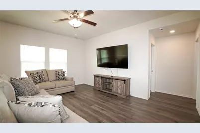 211 Wrought Iron Drive, Nevada, TX 75173 - Photo 6