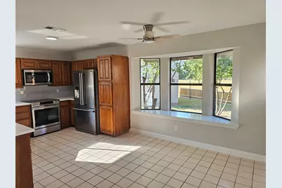 6300 Brownlee Lane, Arlington, TX 76018 - Photo 8