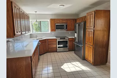 6300 Brownlee Lane, Arlington, TX 76018 - Photo 6