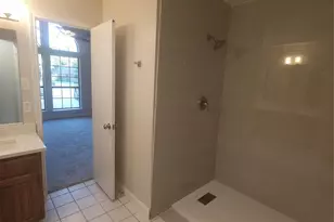 6300 Brownlee Ln, Arlington, TX 76018 - Photo 24