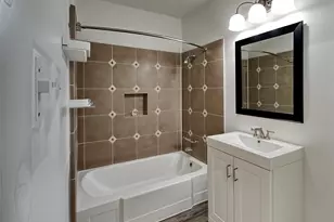 14036 Stardust Ln, Farmers Branch, TX 75234 - Photo 8