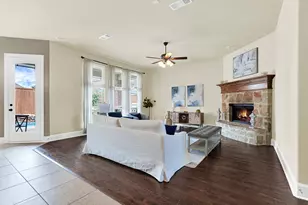 756 Quail Creek Dr, Frisco, TX 75036 - Photo 10