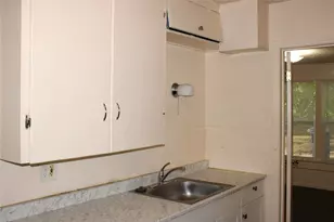 1821 Bell St, Waco, TX 76711 - Photo 10