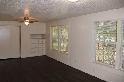 1821 Bell Street, Waco, TX 76711 - Photo 6