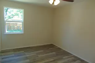 518 Vernet St, Richardson, TX 75080 - Photo 16