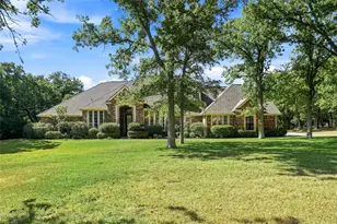 676 Boling Ranch Rd, Azle, TX 76020 - Photo 16