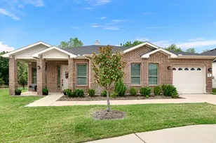 805 Hearthside Wy, McKinney, TX 75071 - Photo 2