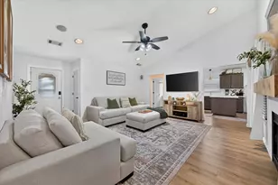 8233 Willis Ln, Watauga, TX 76148 - Photo 6