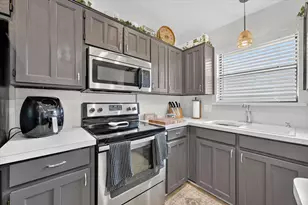 8233 Willis Ln, Watauga, TX 76148 - Photo 12