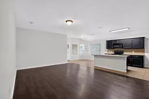 436 Cameron Hl Pt, Fort Worth, TX 76134 - Photo 2