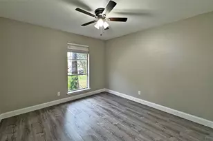 1713 Kingsbridge Dr, Garland, TX 75044 - Photo 14