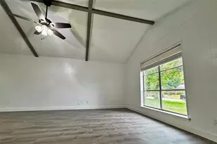 1713 Kingsbridge Dr, Garland, TX 75044 - Photo 4