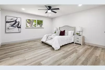 442 Hanover Lane, Irving, TX 75062 - Photo 24