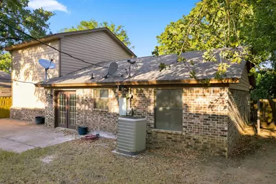 721 Timberoaks Drive, Azle, TX 76020 - Photo 32