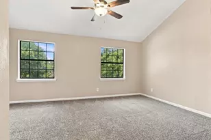 721 Timberoaks Dr, Azle, TX 76020 - Photo 12