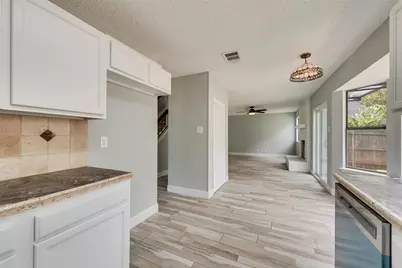 1417 Thistlewood Lane, Grapevine, TX 76051 - Photo 16